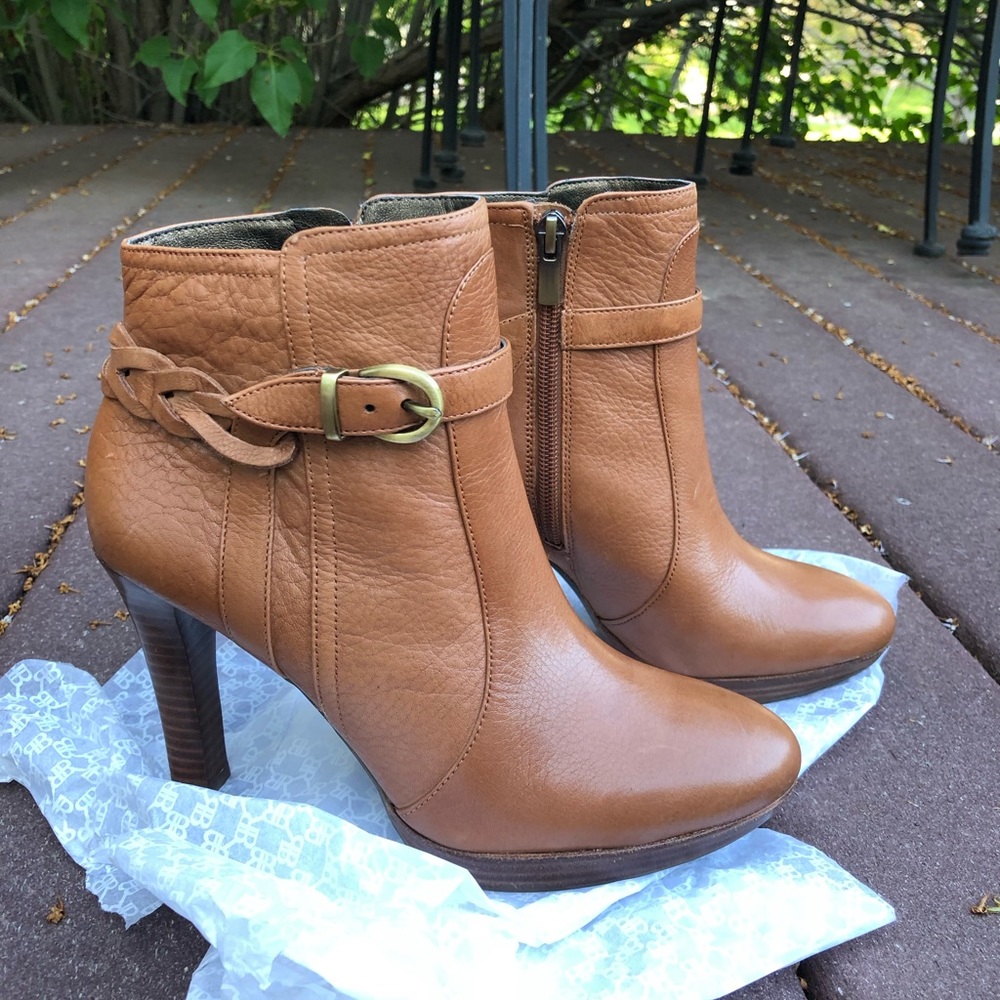 Banana Republic Heeled Booties